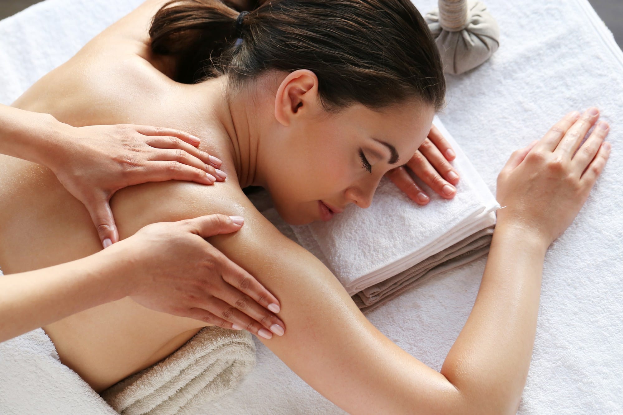 discover-the-magic-of-different-massage-types-featured-image
